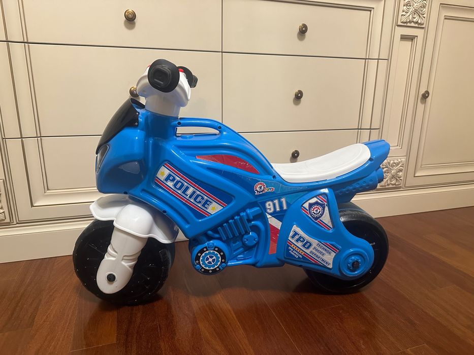 Біговел мотобайк технок ПОЛІЦІЯ музичний