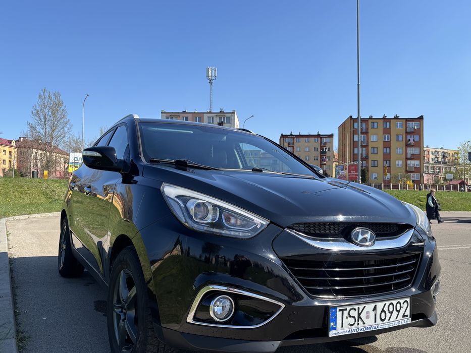 Hyundai  ix35 crdi 135 4x4 Premium+ 2 komplety kół z alufelgami
