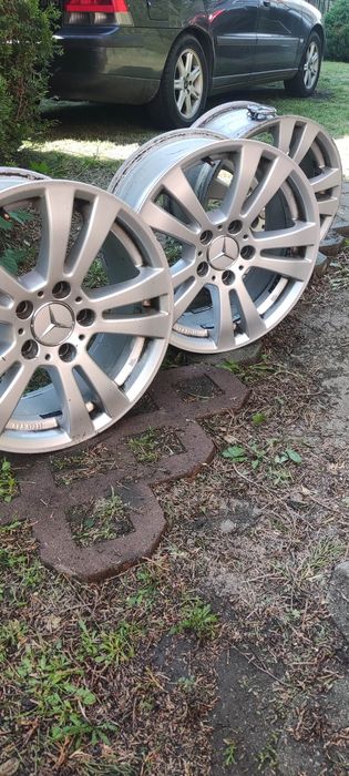 Felgi Mercedes pojedyncze r16