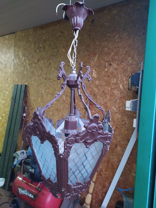 Продам люстру б/у