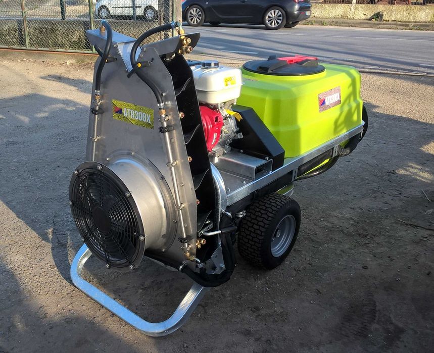 Pulverizador de Turbina [Rebocável / Motor] - 300lts