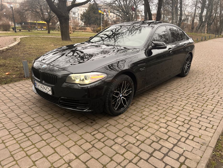 По Америке 15 год
Очень хорошее состояние 
Багатая комплектация 
Сделано большое то
Остальная информация по телефону
По запросу пришлю видео 
Спасибо