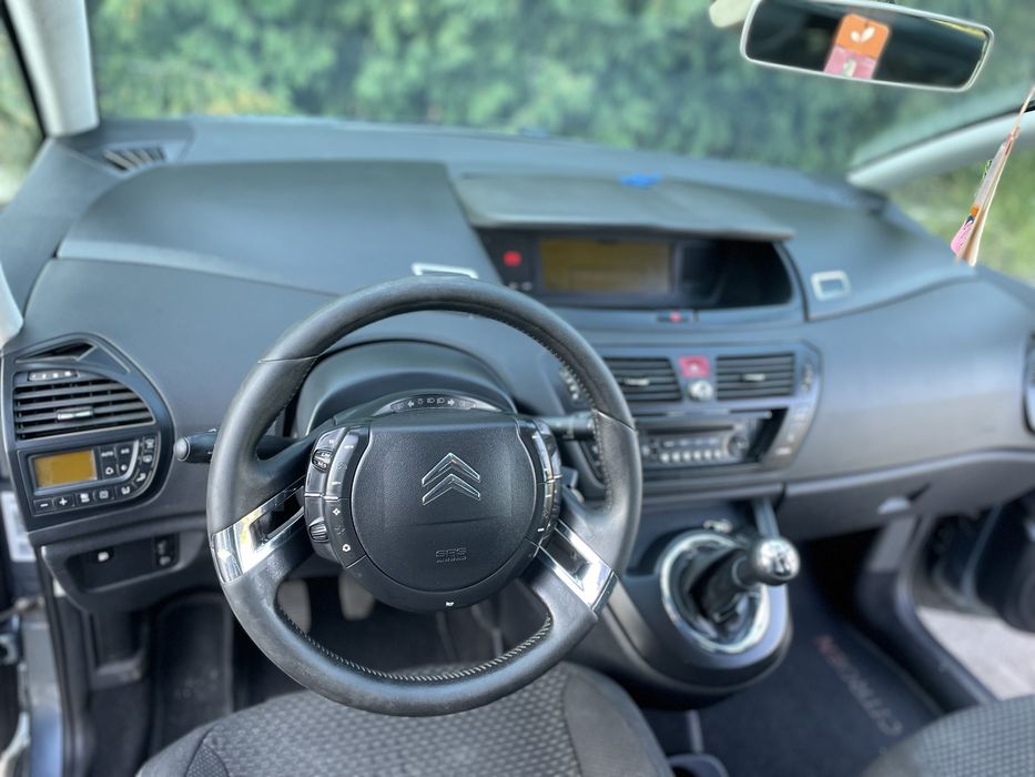 Citroen C4 2010гв 1.6d