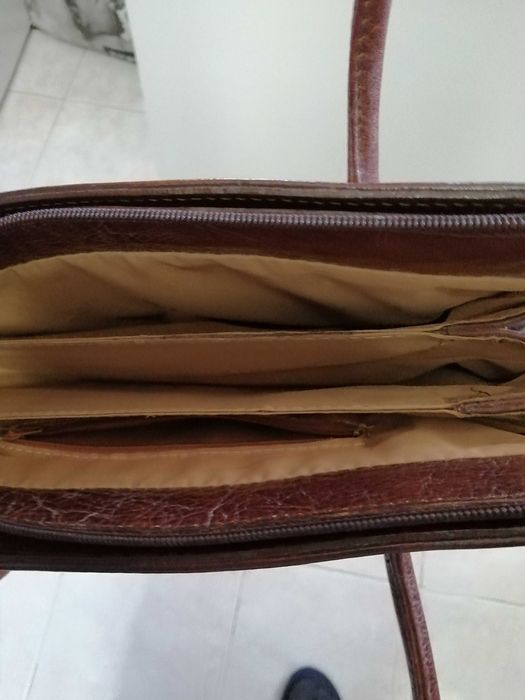 Mala de senhora de marca cavalinho