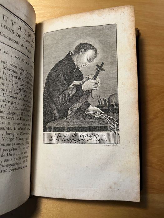 Livro antigo Companhia de Jesus