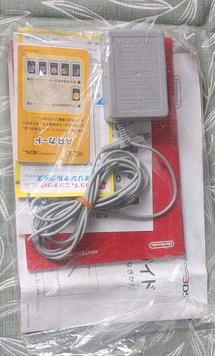 Nintendo 3DS, 16GB SD, Luma CFW BDB stan