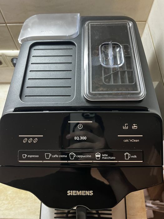 Кавоварка Siemens EQ 300