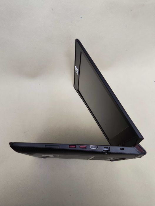 Ноутбук Lenovo IdeaPad Y700 14" IPS Core i7/8Gb/SSD/AMD R9 M375 4Gb