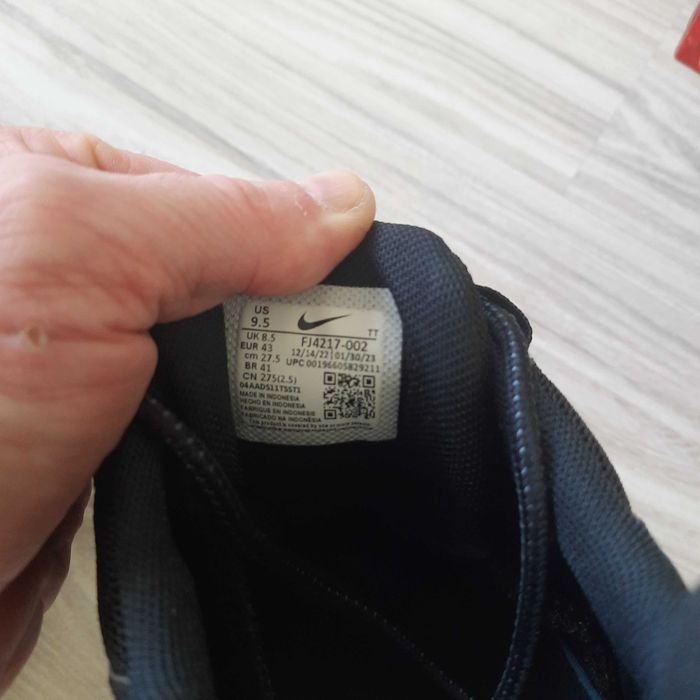 Nike air max 95 black/university blue, rozmiar 43.