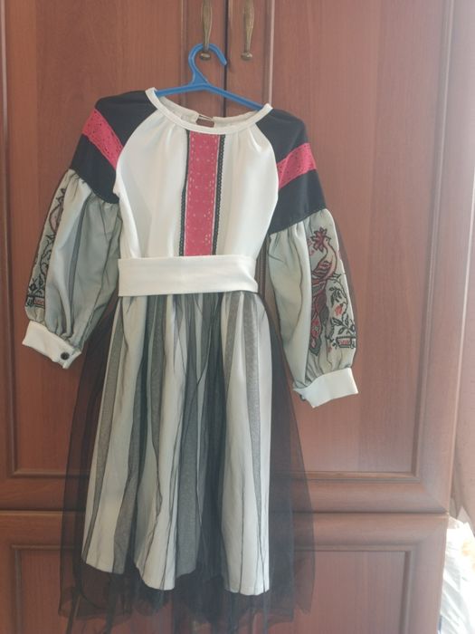 Продам дитяче плаття вишиванку