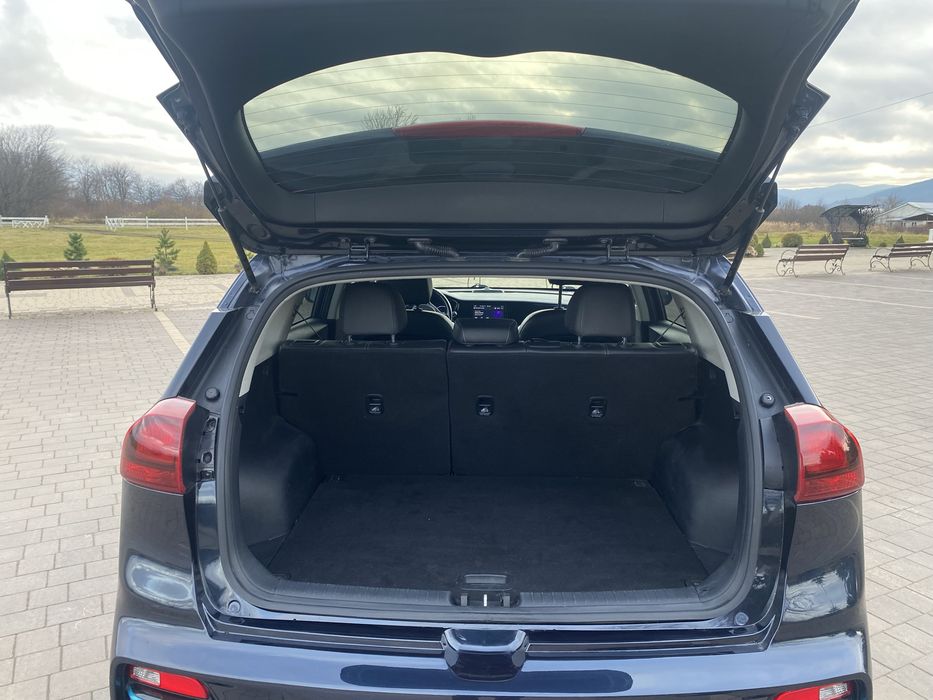 Kia niro EX 2022 рік (рест)