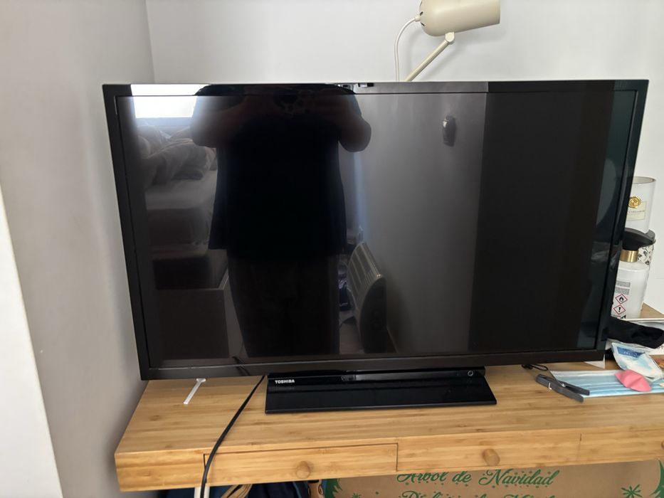 Televisão 32” – Excelente Estado + Comando Original