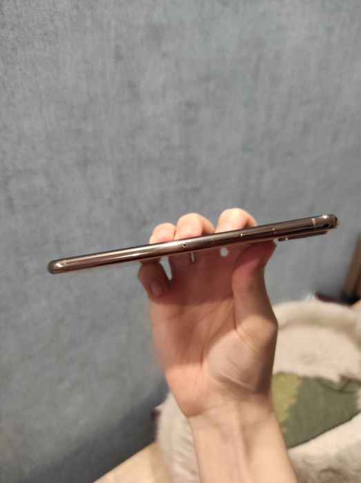 Iphone Xs max 256gb Gold ios 16.7