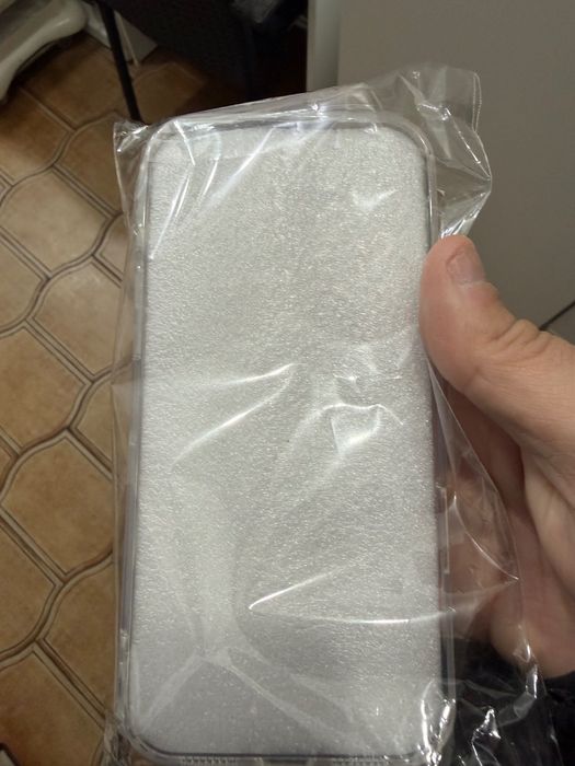 Capa Magnética Capa Antichoque para iPhone 17 Pro Max