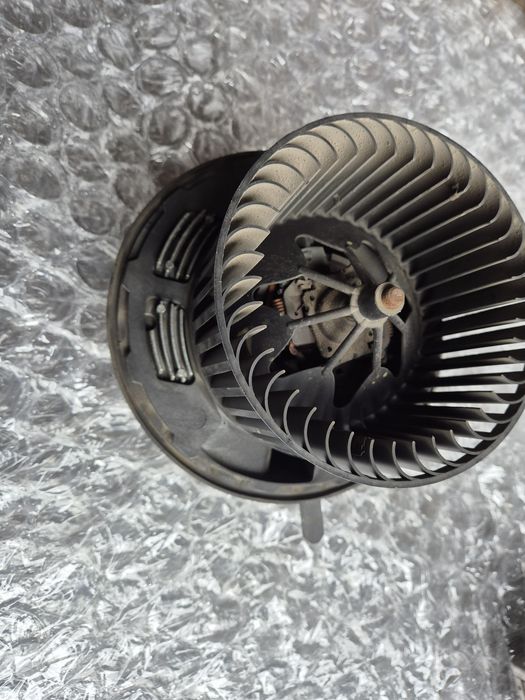 Dmuchawa Wentylator rezystor Bmw E90 E91 E92 E93 E87 E81 E82