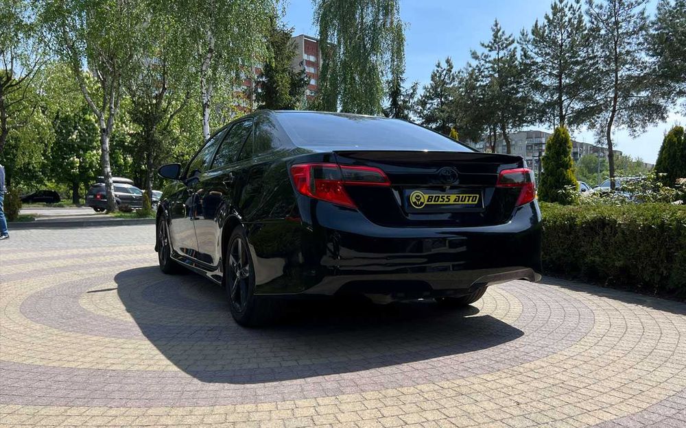 Toyota Camry 2013