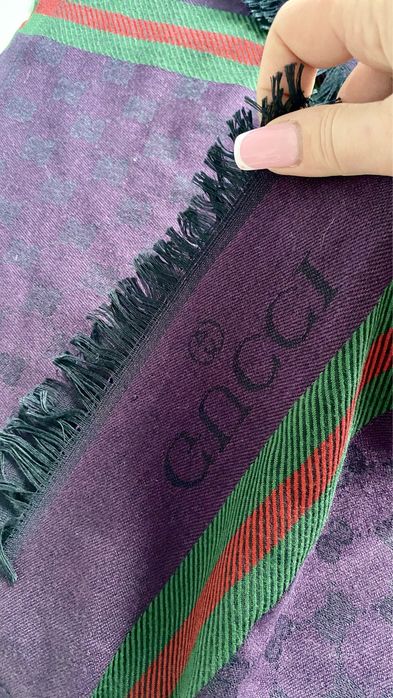 Szal Gucci dlugi nowy.