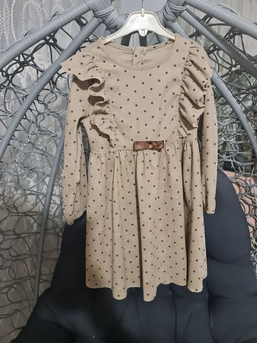 Плаття для дівчинки