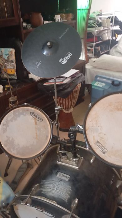 Bateria Pearl mais Deep