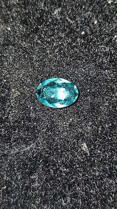 Apatita Natural Neon Blue Extra 0,495 ct – Brasil