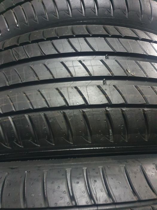 Pneus  205/55/19