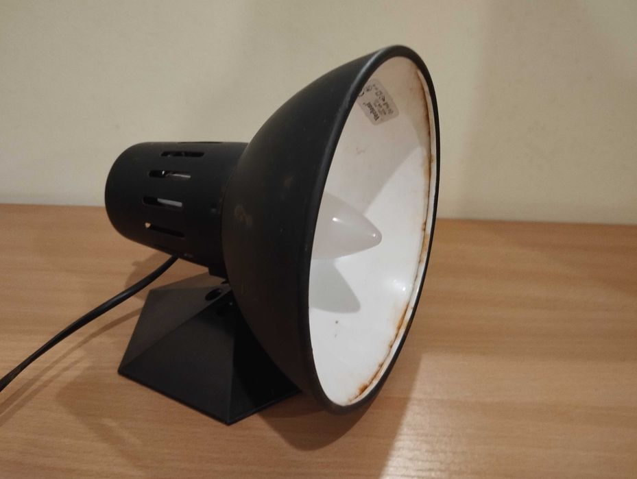 Светильник для дачи сада огорода. Лампочка в подарок.