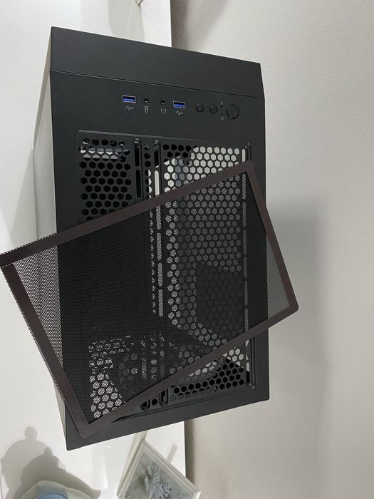 Caixa Aerocool Graphite RGB Nova