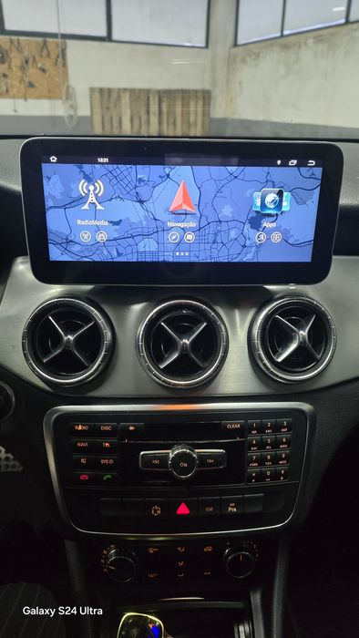 Tela Android 14 com GPS Mercedes Classe A/CLA/GLA (Artigo Novo)