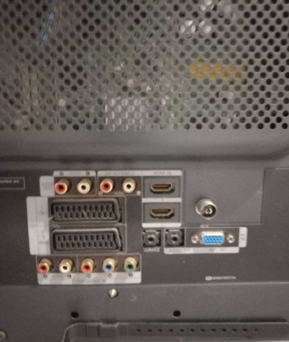 Продам великий телевізор Samsung 105 см