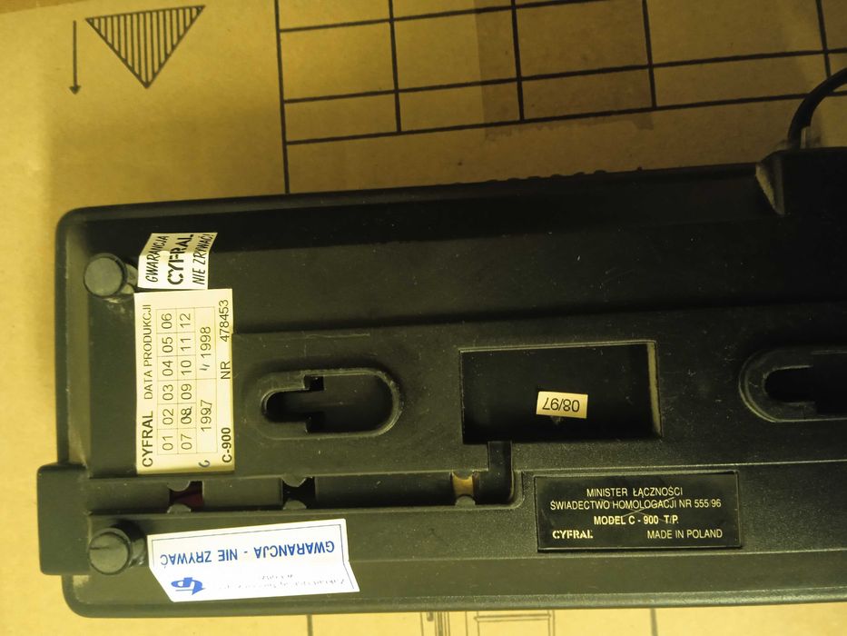 Telefon cyfral C-900 z lat 90-tych