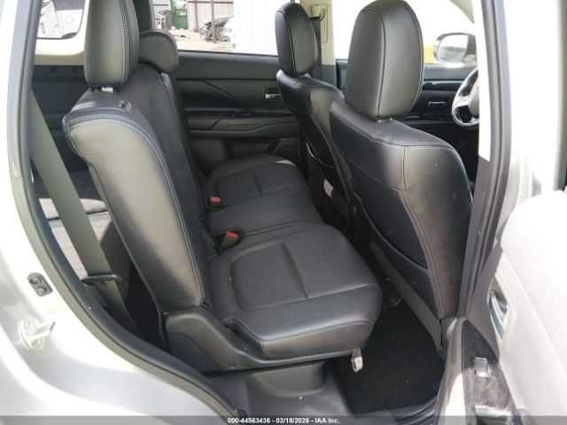 Mitsubishi Outlander SEL 2018