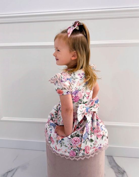 Nowa sukuenka helen 128cm i inne
