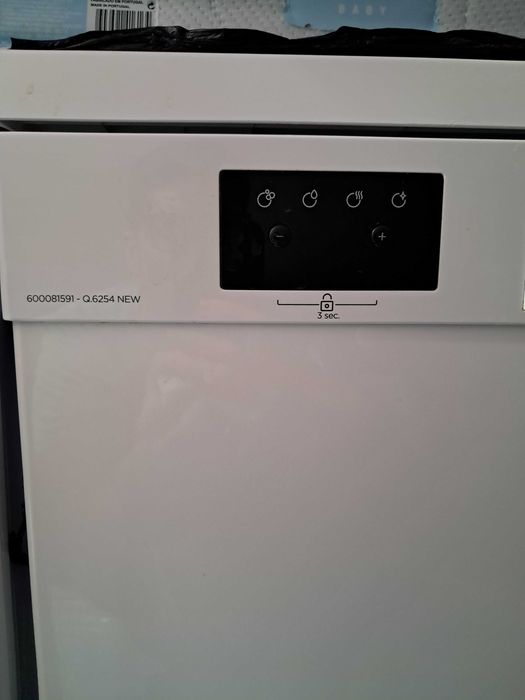 Máquina lavar loiça Qilive (muito boa)