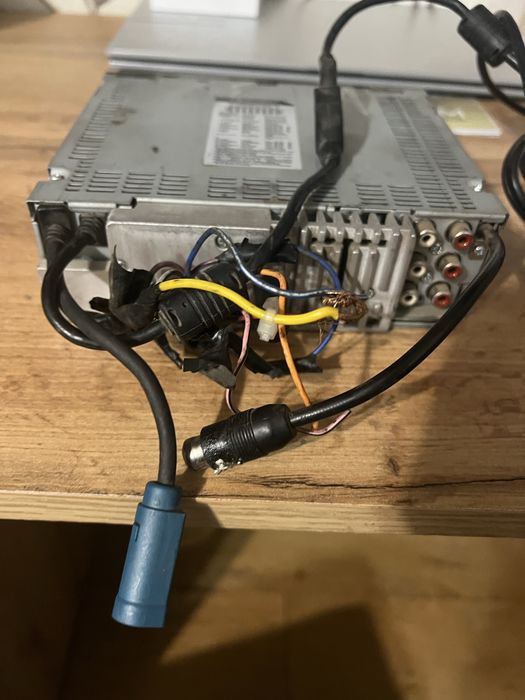 Продам Alpine CDE 9880R