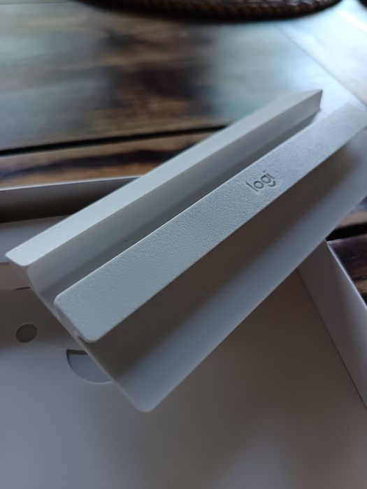 Teclado tablet Logitech Keys to Go Black