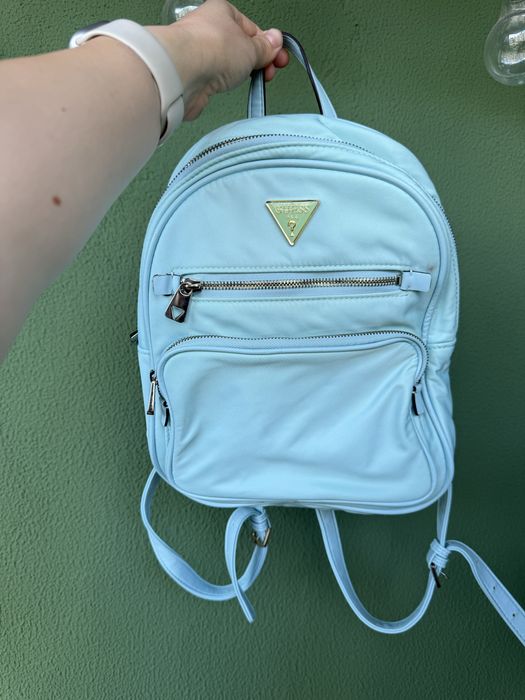 Оригінальний рюкзачок guess