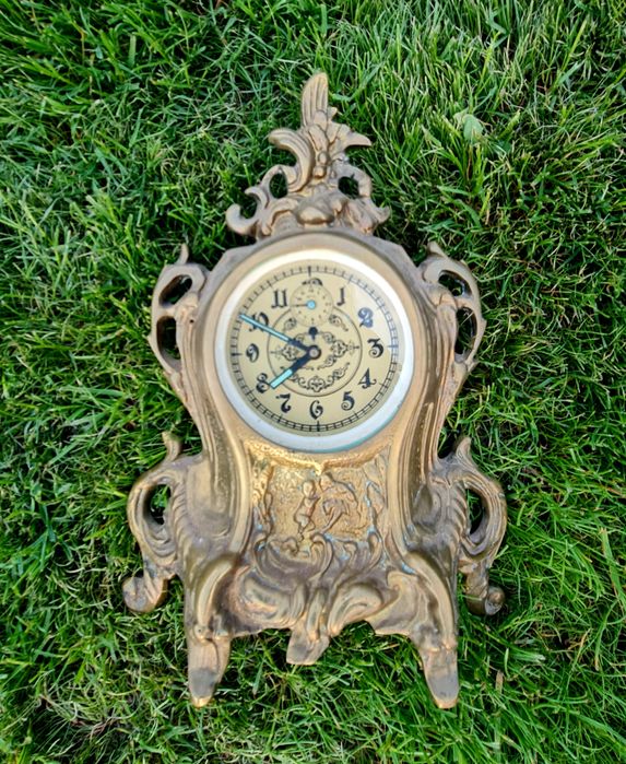 Mosiężny zegar kominkowy