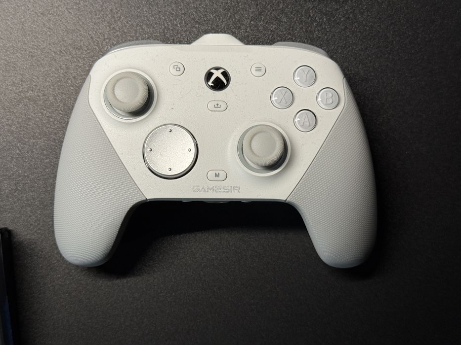Comando Profissional Xbox e PC anti-drift + base de carregamento | Gamesir G7 Pro