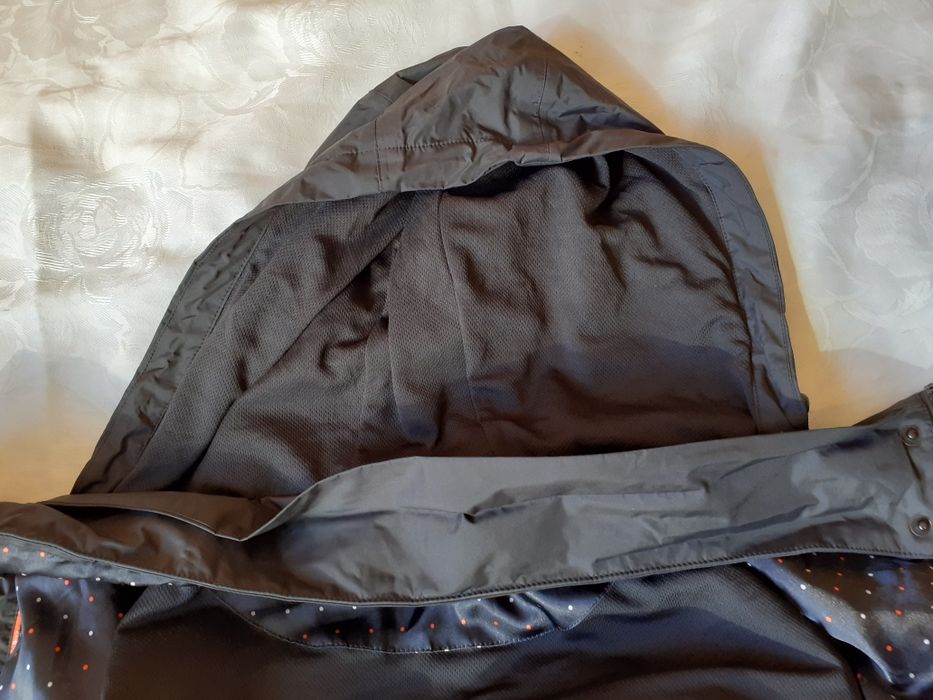 Kurtka Mercedes-Benz.