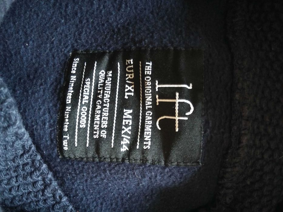 2 Sweatshirts azul e verde:::XL