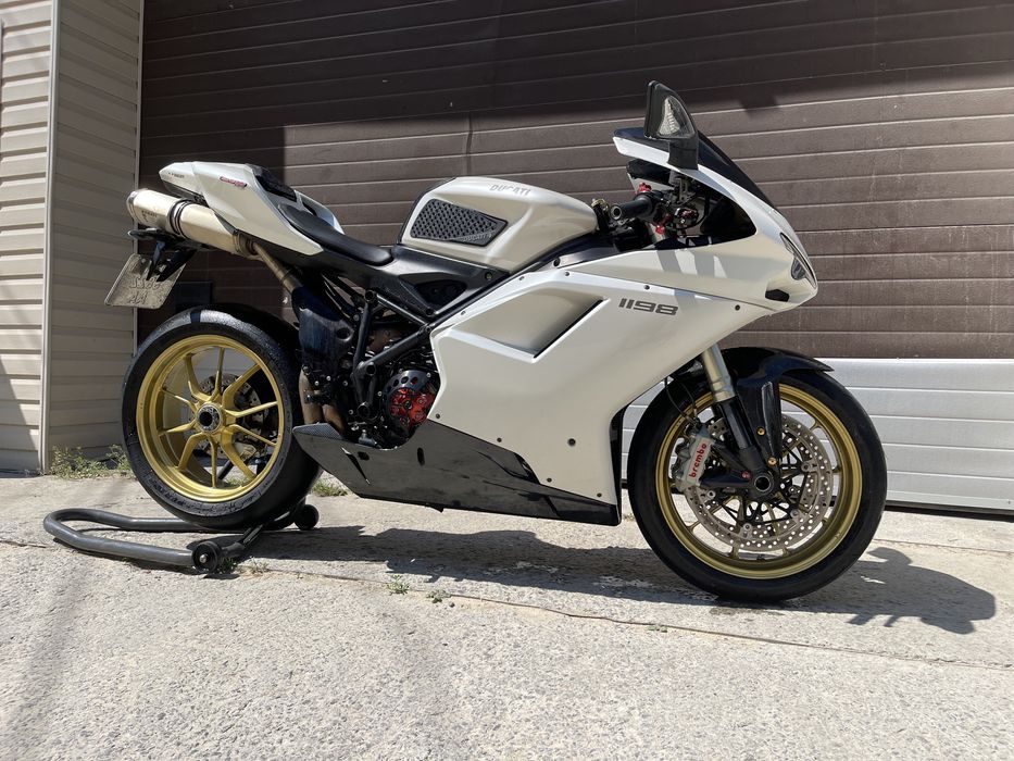 Запчасти ducati 1098,848,1198