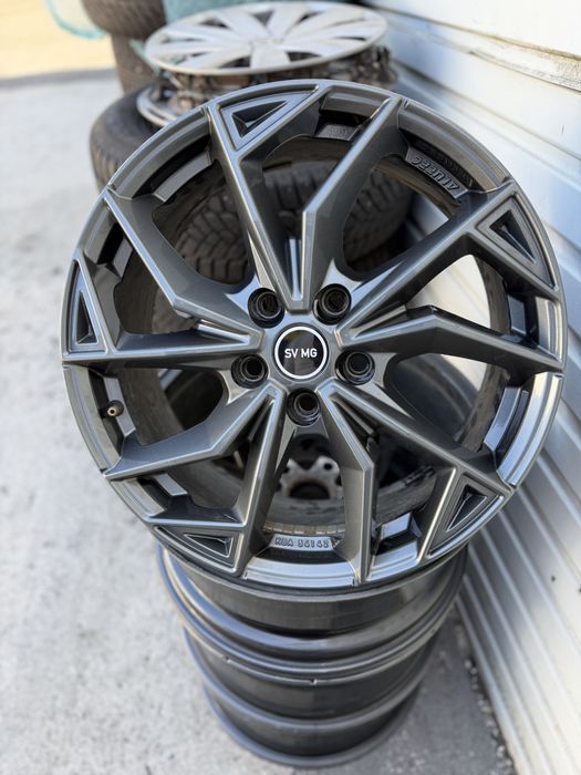 Jantes 18 Alutec para BMW Série 1 em 5x120