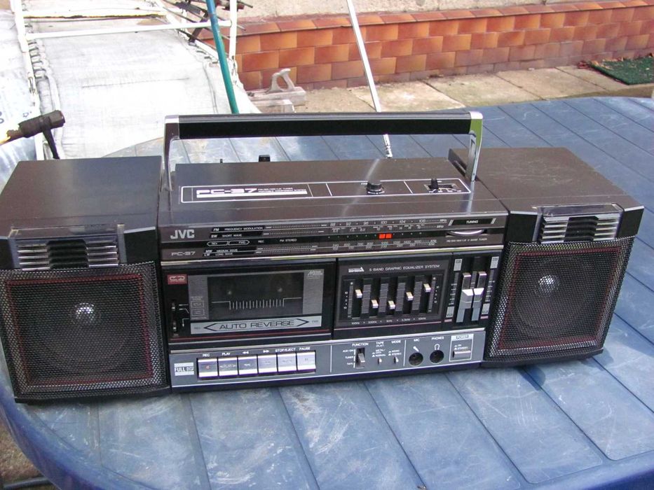 Radioodtwarzacz kasetowy Boombox JVC PC-37G
