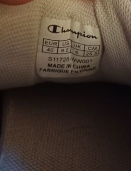 Buty champion 40