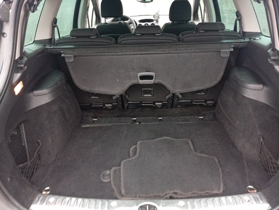 Продам авто пежо