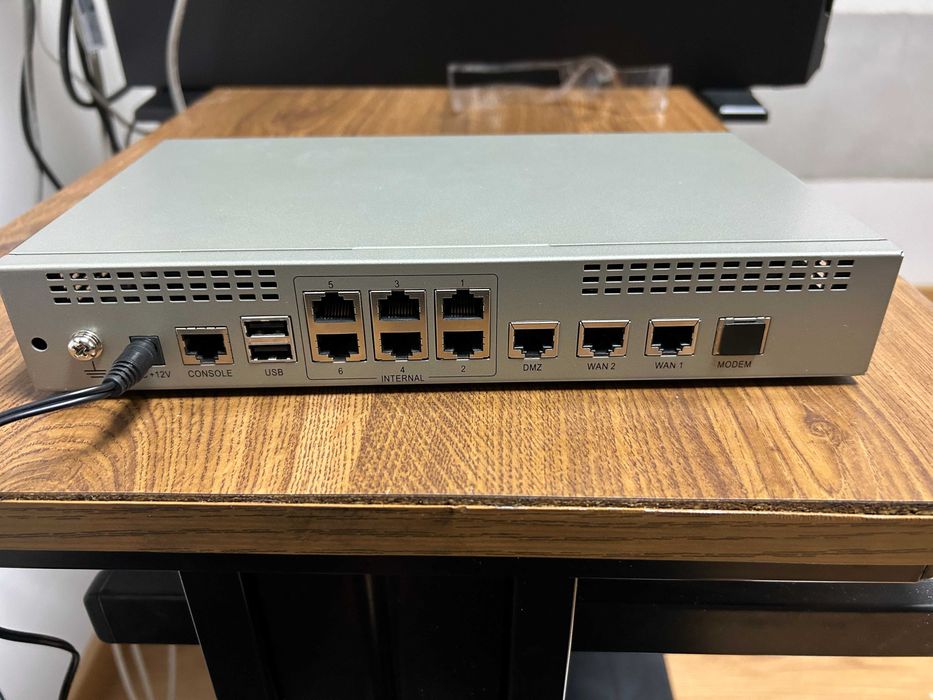 Firewall Fortinet FG-80C64585617795458121