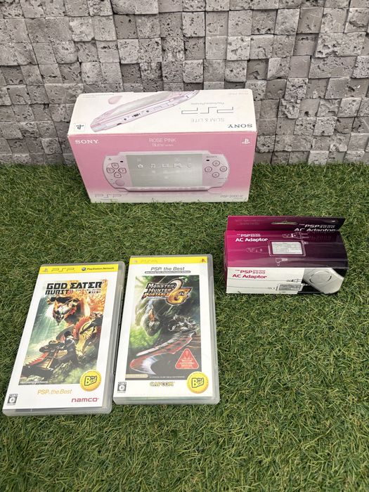 SONY PSP 2000 Rose pink Blume series дуже гарний стан!: 5 500 грн