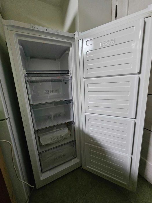 Морозильная камера Веко в шикарном состоянии