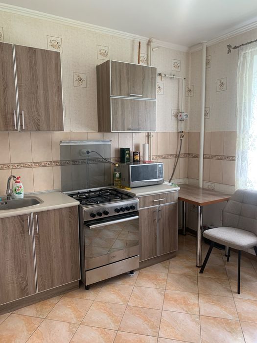 Сдам 2 ком. квартиру!