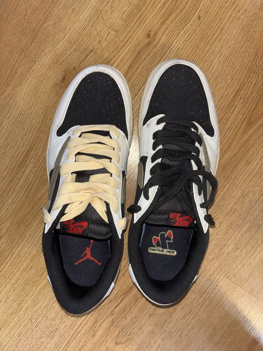 Jordan 1 Travis
